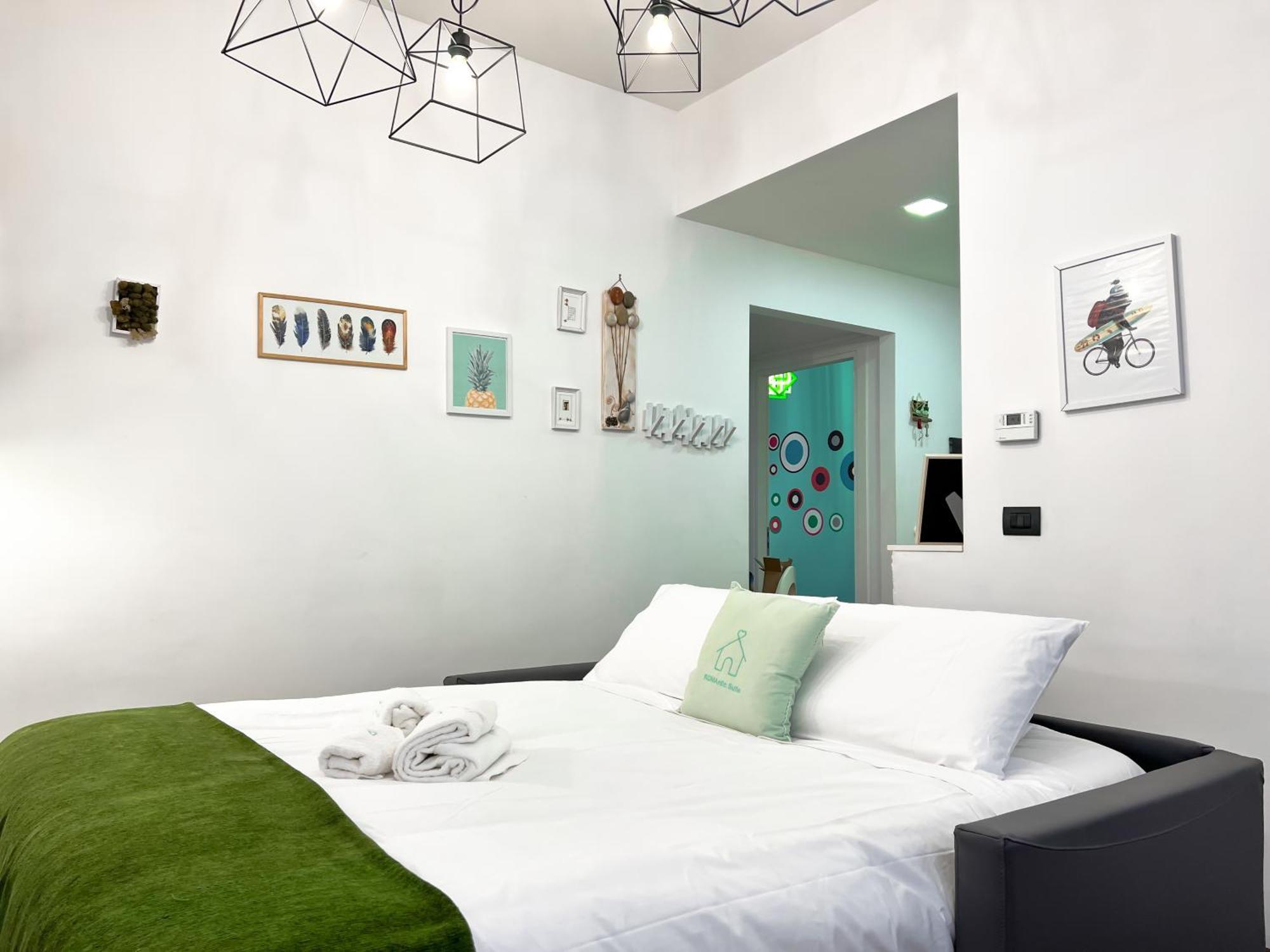Unique House - 3 Bedrooms & 2 Bathrooms With 4 Beds - 100 Meters To The Metro A روما المظهر الخارجي الصورة